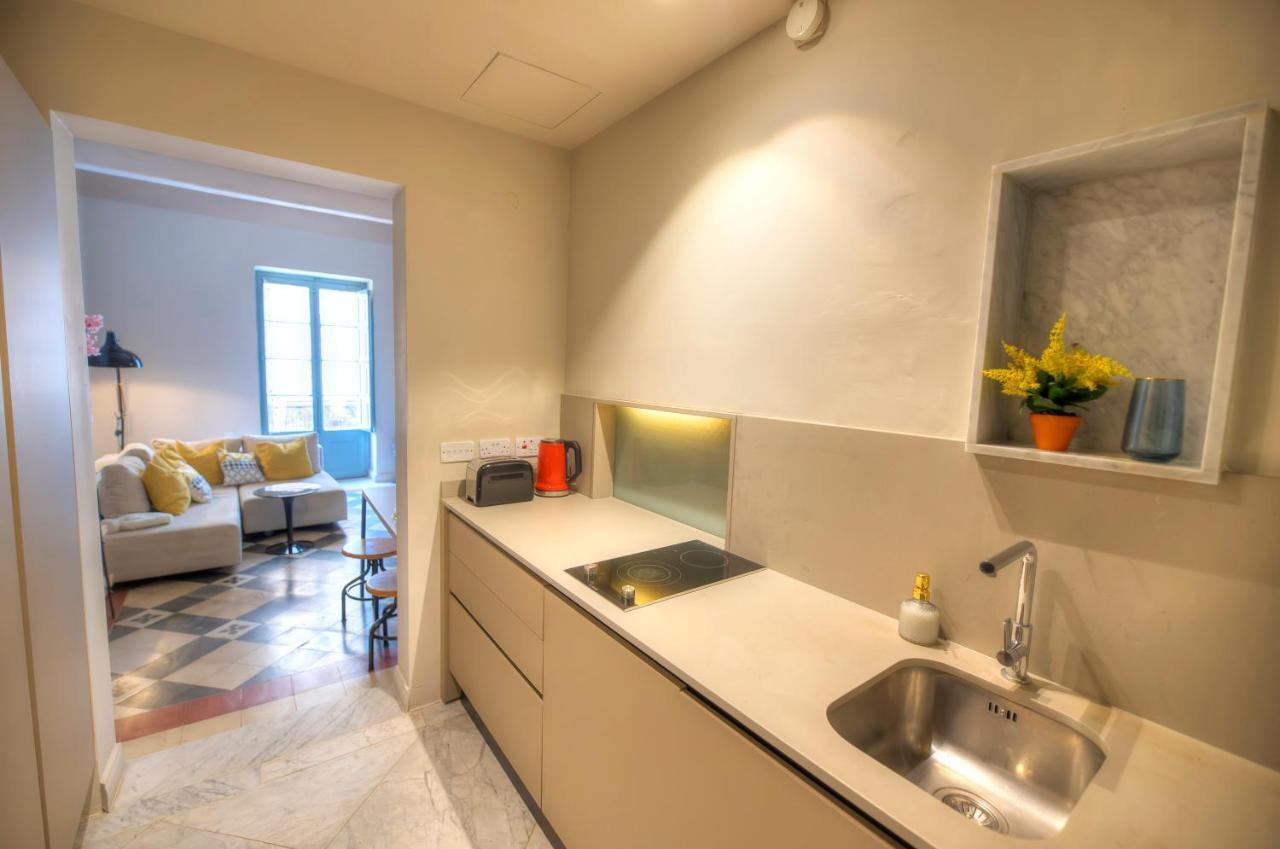 Charming & Traditional Flat In City Center Esch1-2 バレッタ エクステリア 写真